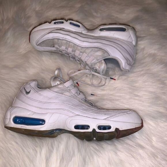 Nike Air Max 95 White Glacier Blue Y2K Retro Athletic Leather Sneakers size 9 - Picture 2 of 6